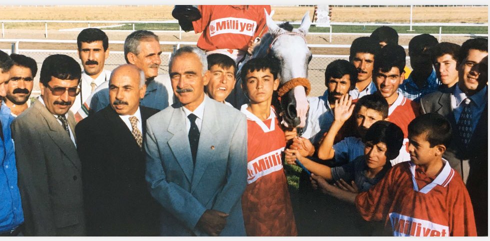 TopogilEkürisi (@topogile) on Twitter photo Birzamanlar Elazığ Hipodromu <a href="/_TJK_/">Türkiye Jokey Kulübü</a> <a href="/Atahanzilcioglu/">Atahan Zilcioglu</a> <a href="/cantinazhakan/">Hakan Cantınaz</a> <a href="/yarisanaliz/">Tolgahan İmal</a> <a href="/startingbox/">Enver Arslan</a> <a href="/efmedya/">Ercan Fırtına</a> Birzamanlar Elazığ Hipodromu <a href="/_TJK_/">Türkiye Jokey Kulübü</a> <a href="/Atahanzilcioglu/">Atahan Zilcioglu</a> <a href="/cantinazhakan/">Hakan Cantınaz</a> <a href="/yarisanaliz/">Tolgahan İmal</a> <a href="/startingbox/">Enver Arslan</a> <a href="/efmedya/">Ercan Fırtına</a>