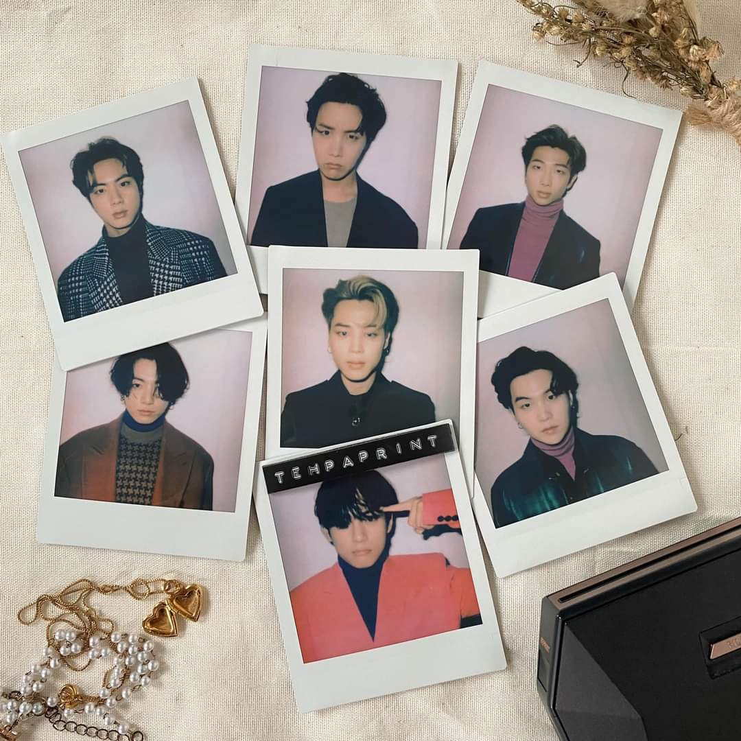 PrintTeh's tweet photo. Choose your fighter. 😌💜
#BTS #btsarmy #btsph #btsinstaxph 

Or have your OT7 photos printed by us, legit instax printing service. 🛒

Link: https://t.co/JIOCNMHgRK

COD Available 👍🏼
———
#InstaxPrintingPH #InstaxSquarePH 📸
#InstaxPH #InstaxPrintingMnl #InstaxPrintingManila https://t.co/zbMPQqN7Hv