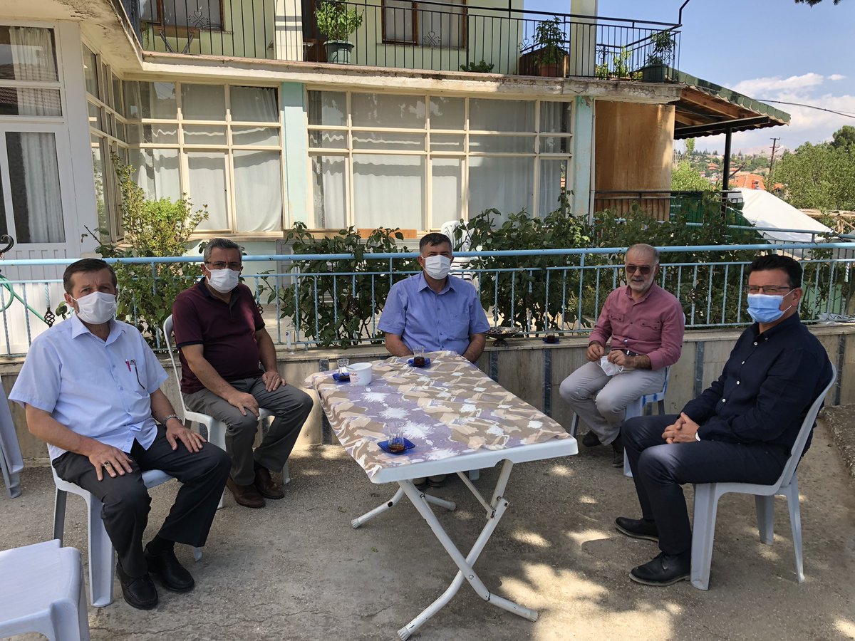 Elmalı İlçemizde…
İbrahim Özekinci Arkadaşımızın vefat eden Babaları için taziye ziyaretinde bulunuyoruz. 
Allah rahmet etsin, mekanı cennet, makamları  âli  olsun inşallah…