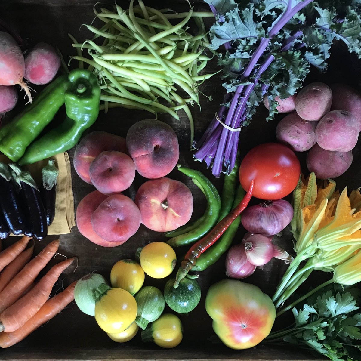 Number1Sons's tweet image. Have you seen Path Valley’s veggie boxes? They’re always a rainbow of seasonal produce. Path Valley Co-op is a group of small Amish family farms in Franklin County, PA, that’s a bit of a secret among DC chefs 😉 Boxes available for home delivery through number1sons.com ☺️