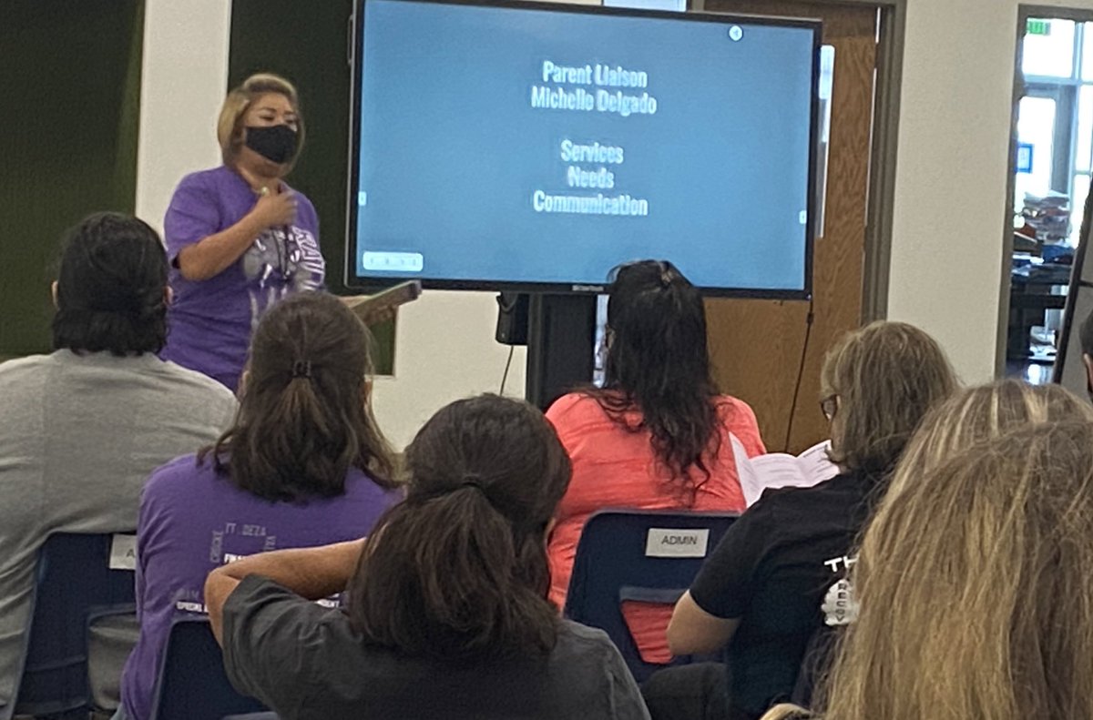 DeZavalaSMCISD's tweet photo. At De Zavala, it’s all about our COMMUNITY! Morning PD from our amazing Parent Liaison Ms. Delgado &amp; Communities in Schools coordinator Ms. Jackson. Followed by a fashion show featuring the trendiest wrapping paper fashions! 😁 @CISNational @educategalore @SanMarcosCISD https://t.co/YLlx3KOyWj