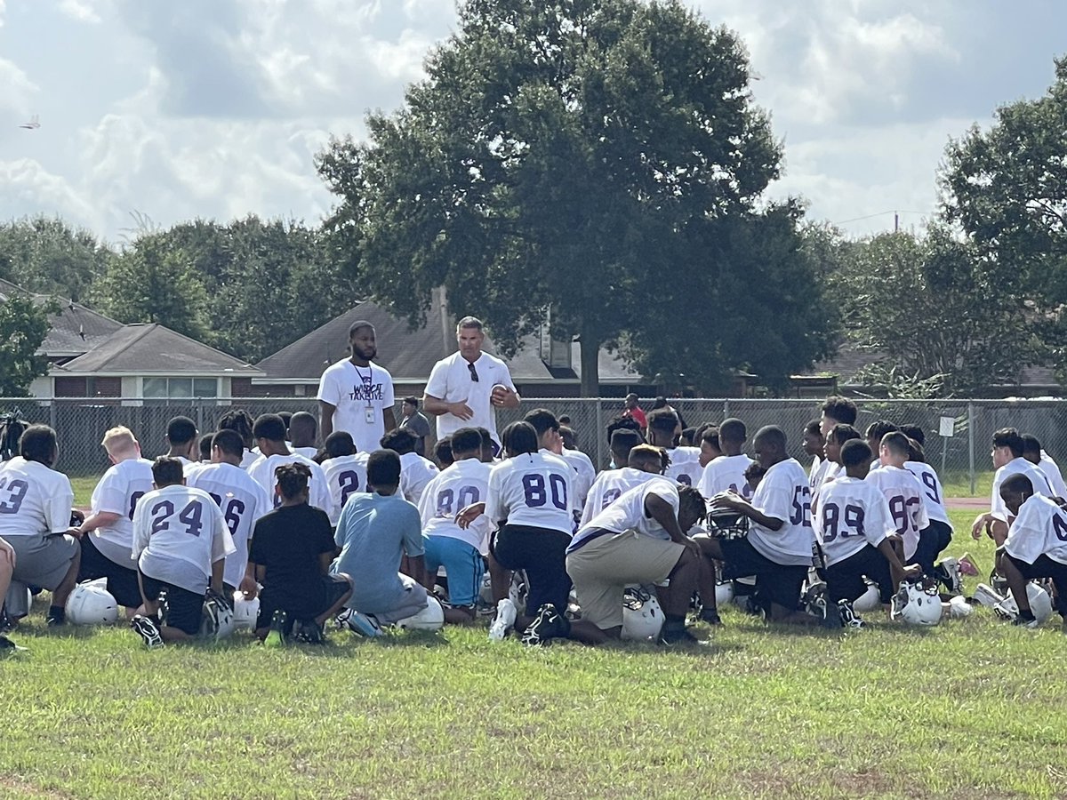 Coach Schulz (@blitzemd) on Twitter photo Future is very bright for Humble HS. Enjoyed watching and talking with the 7th grade groups from <a href="/RSMSAthletics/">RSMSBOYSATH</a> and <a href="/HMSBOYS_SPORTS/">HMSBOYSSPORTS</a> this morning. These Coaching staffs do a tremendous job and can’t wait to see their success! #BLEEDPURPLE
#FAM1LY <a href="/HumbleISD/">Humble ISD</a> <a href="/HumbleISD_Ath/">Humble ISD Athletics</a> Future is very bright for Humble HS. Enjoyed watching and talking with the 7th grade groups from <a href="/RSMSAthletics/">RSMSBOYSATH</a> and <a href="/HMSBOYS_SPORTS/">HMSBOYSSPORTS</a> this morning. These Coaching staffs do a tremendous job and can’t wait to see their success! #BLEEDPURPLE
#FAM1LY <a href="/HumbleISD/">Humble ISD</a> <a href="/HumbleISD_Ath/">Humble ISD Athletics</a>