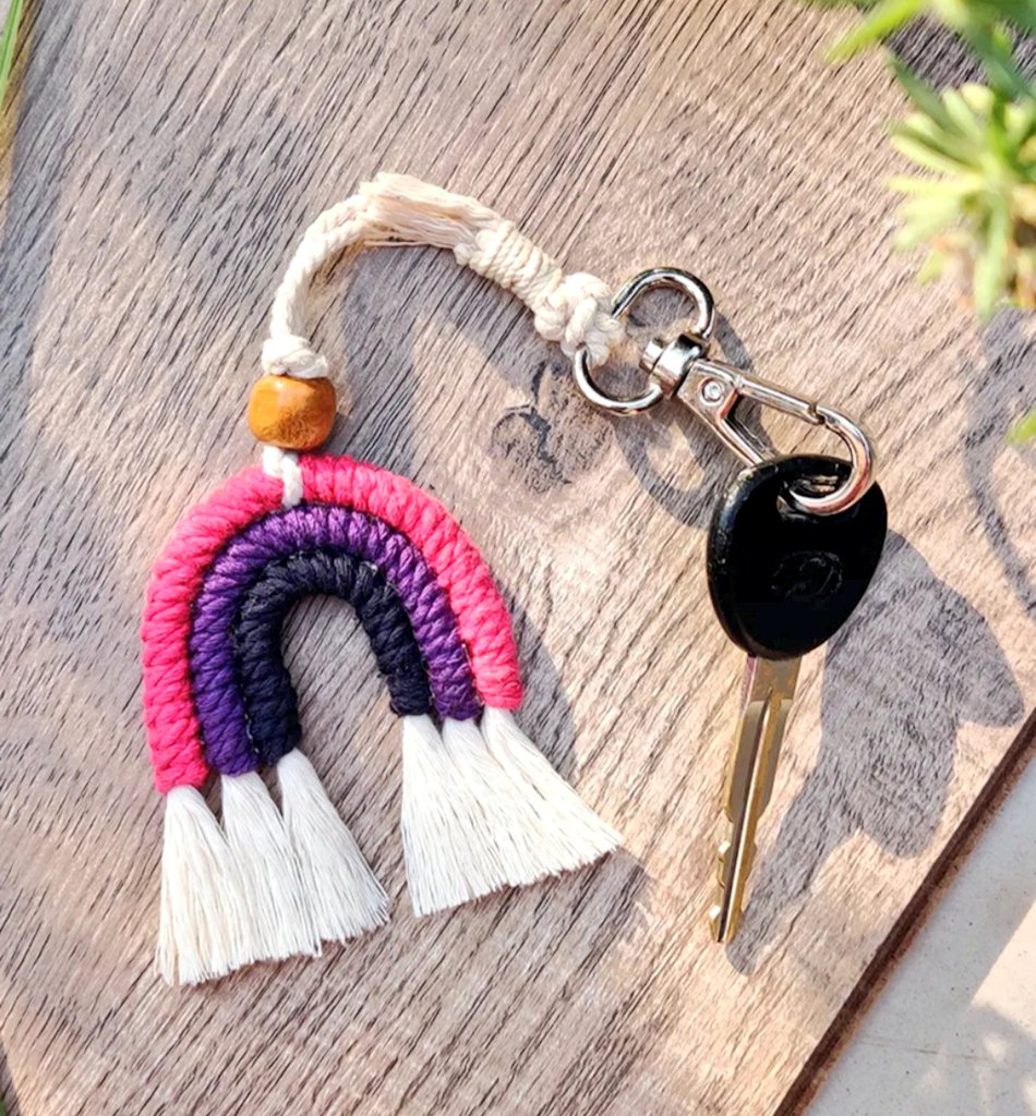 FromLBB's tweet photo. If you love to hoard all that's quirky and mad cuuute, you must check out these #QueerMade accessories on LBB! 😍 We're selling out fast, go grab 'em! 😯
Shop here: https://t.co/FDFL9TPhF2 https://t.co/Kn2aDM2jWP