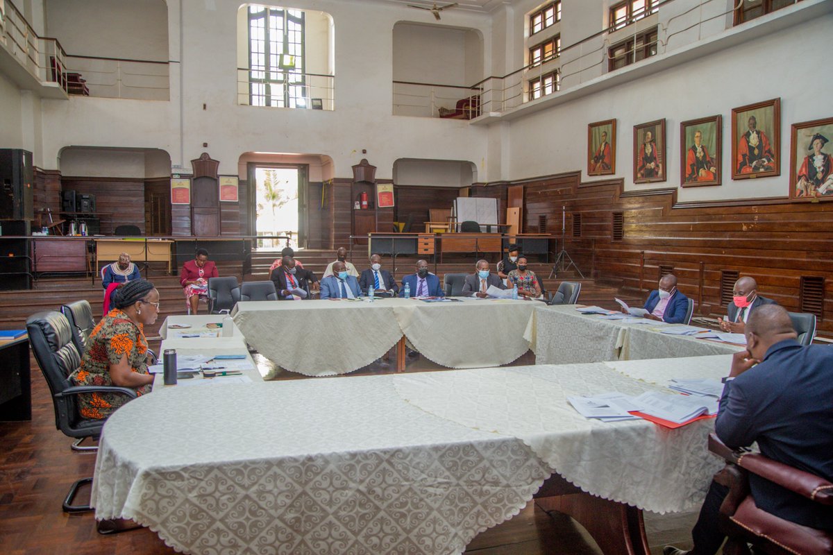 KCCAED's tweet photo. Today, we held our weekly interaction with His Worship the Lord Mayor and his cabinet, aka CEC. Our discussions covered key service delivery issues including markets and the Old Taxi park and how to best fast track service delivery in the city. 
#SmartCity https://t.co/jFaXBVp00Z