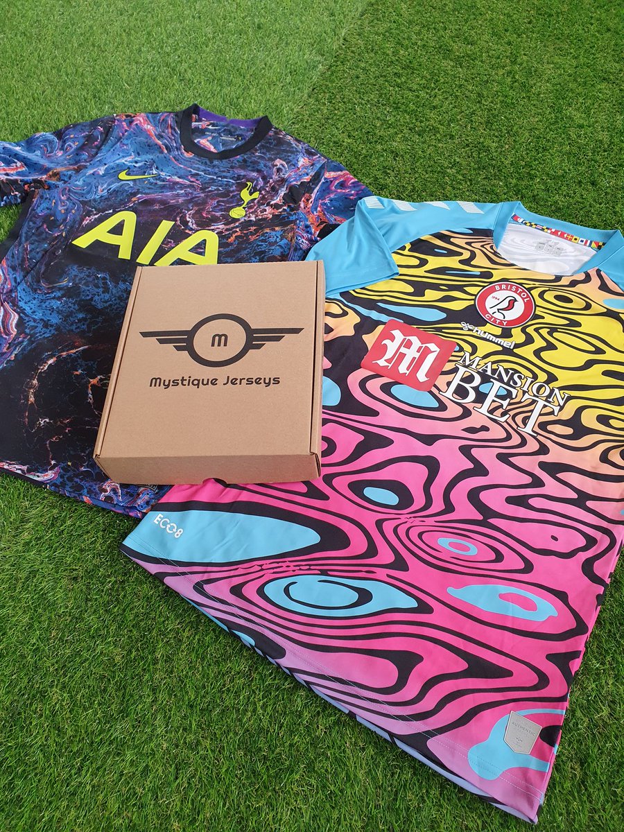 MystiqueJerseys's tweet photo. Competition Time! 

If Spurs win tonight, someone will win a free Mystery Footballl Jersey Box! 

Get yours here 👇
https://t.co/s6kAUEURIL 

To enter:
🔄 Retweet https://t.co/OgEGqTVajD