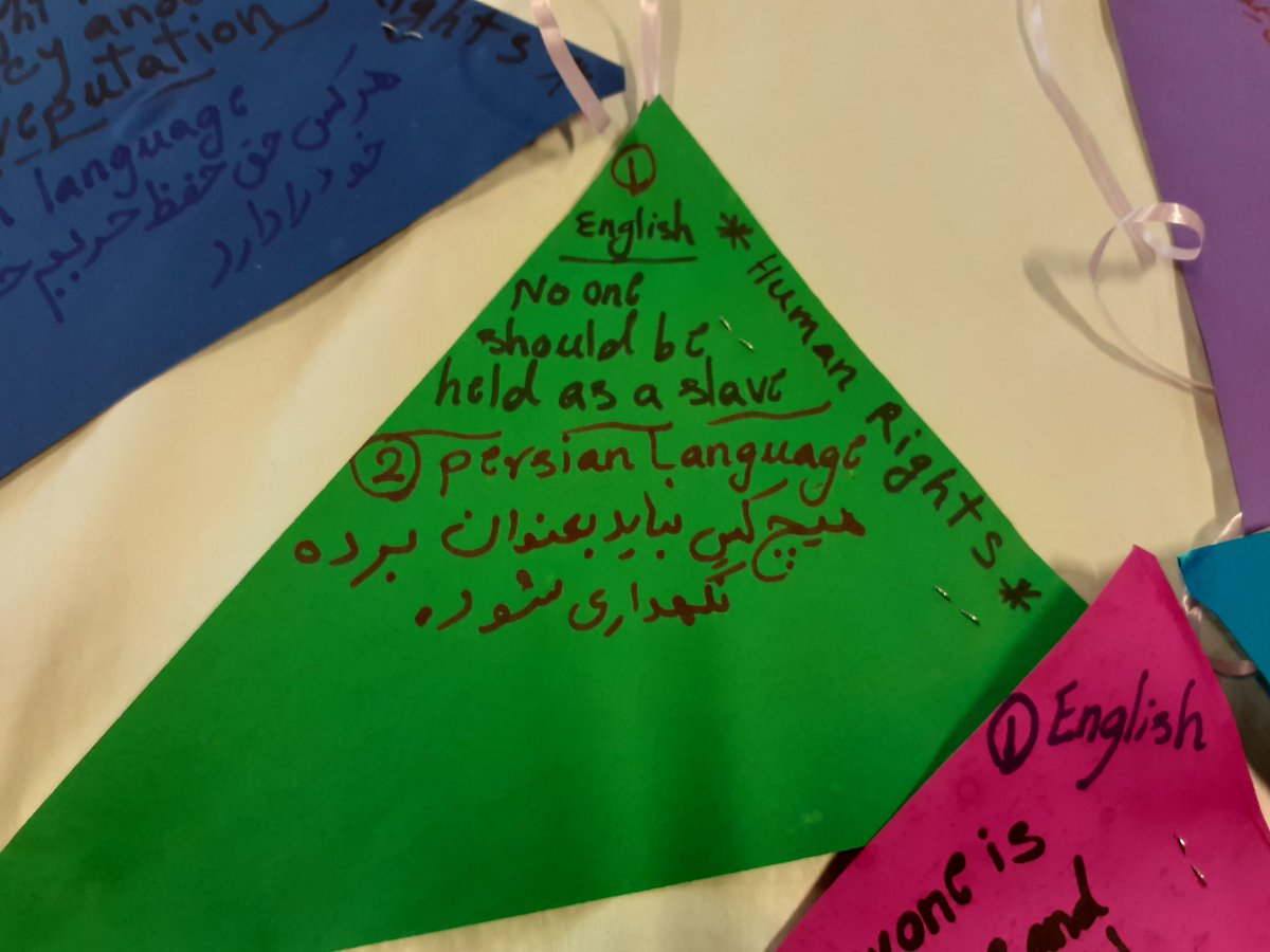MancLibraries's tweet photo. So much fun with #AbrahamMossLibrary friends at #BoggartHoleClough enjoying a multilingual nature hunt &amp; picnic - we've laughed &amp; learnt so much - who knew Nyanya=tomato and grandmother in Swahili or fish is iasc in Irish! 
@LakesideCafeBHC
#engaginglibraries @macinnes_neil https://t.co/ewSWo1haSc