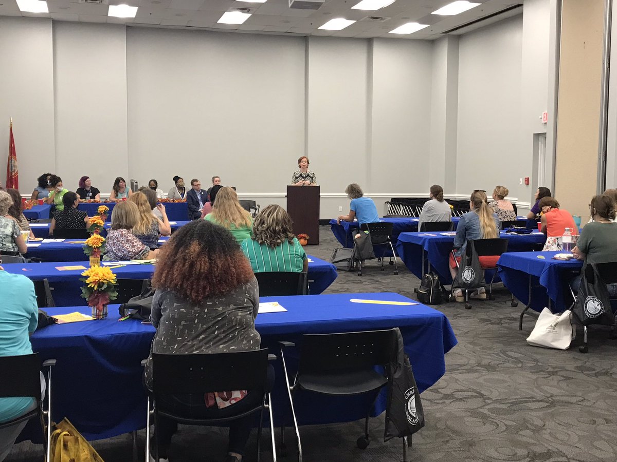 Amie Seigle (@amieseigle) on Twitter photo #EducatorExtravaganza We love our partnership with the Chesapeake Public Library. Great morning of learning and collaboration! <a href="/cpschoolsva/">πΎπππ¨ππ₯πππ π ππͺππ‘ππ ππππ€π€π‘π¨</a> #EducatorExtravaganza We love our partnership with the Chesapeake Public Library. Great morning of learning and collaboration! <a href="/cpschoolsva/">πΎπππ¨ππ₯πππ π ππͺππ‘ππ ππππ€π€π‘π¨</a>