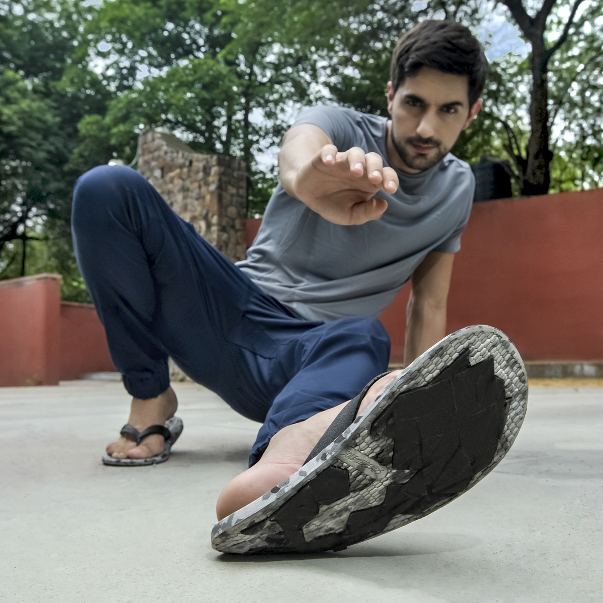 SolethreadsIN's tweet photo. Explore our range of flip flops with skid-resistant soles, that allows you to walk everywhere and anywhere with comfort, ease and confidence.

https://t.co/Xz90SseOUf

#ActiveComfort #ComfortablyYou #ThursdayThoughts #thursdayvibes #AllTerrain #Solethreads https://t.co/8QoEjVMFev