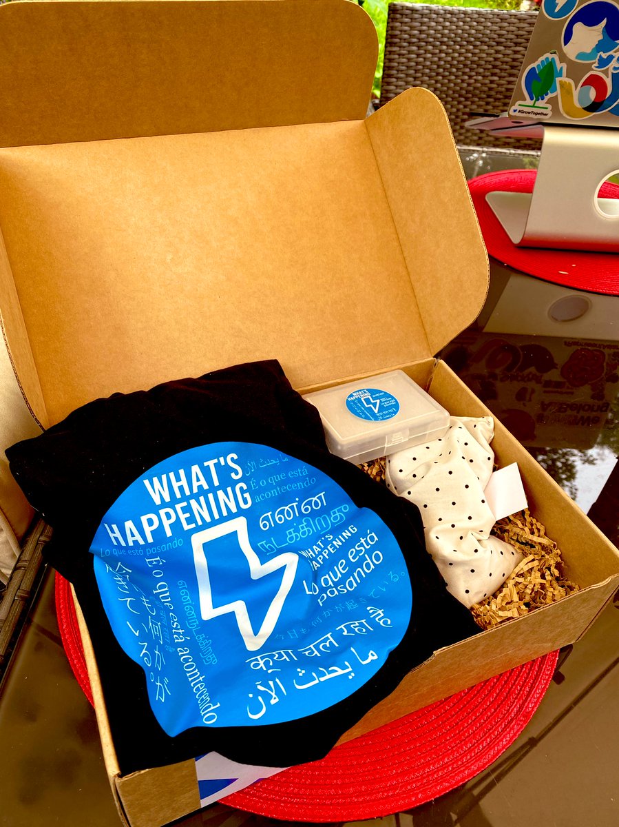 shilpakannan's tweet photo. Love our new #TeamApac t-shirt! Thanks, @mycuppateashop and @CorbinDB 💙 https://t.co/W4mRLQipy7