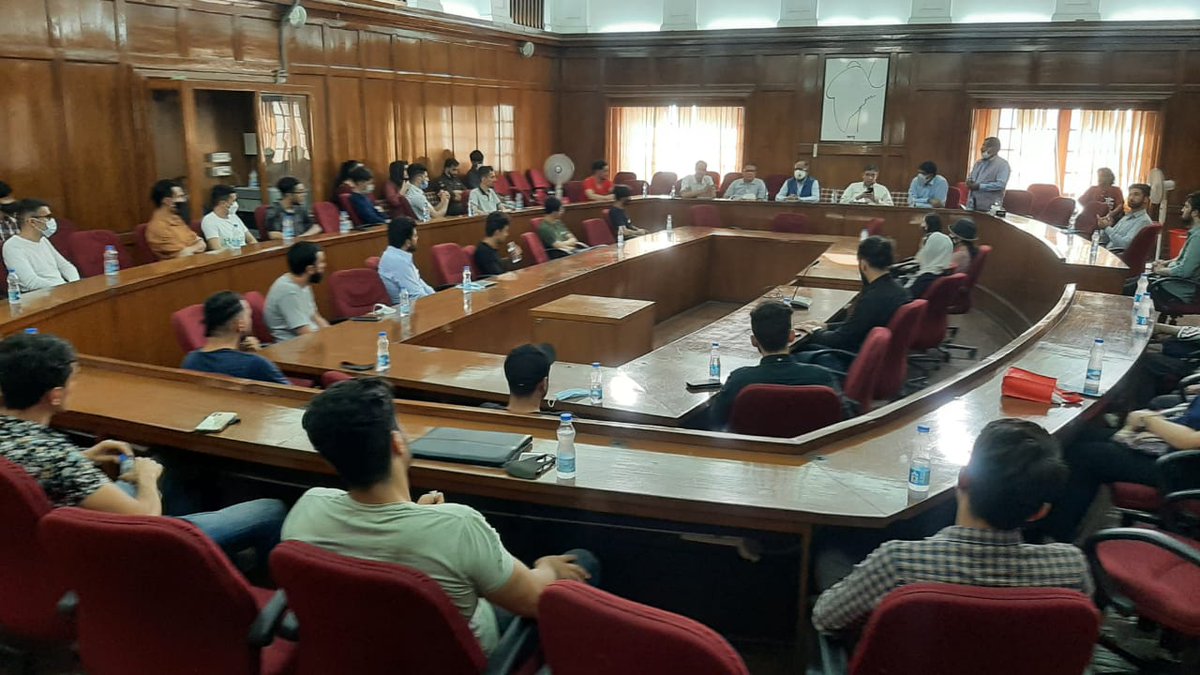 UnivofDelhi's tweet photo. DU team of VC, Dean, Colleges, Director, S.Campus, DSW, Registrar Deputy Dean &amp; FSR met students from Afganistan@UnivofDelhi.The team listened to their problems of VISA extension, ICCR Scholarship, accomodation &amp; financial issues. They were assured of all help by the University. https://t.co/dlofgMfjIU