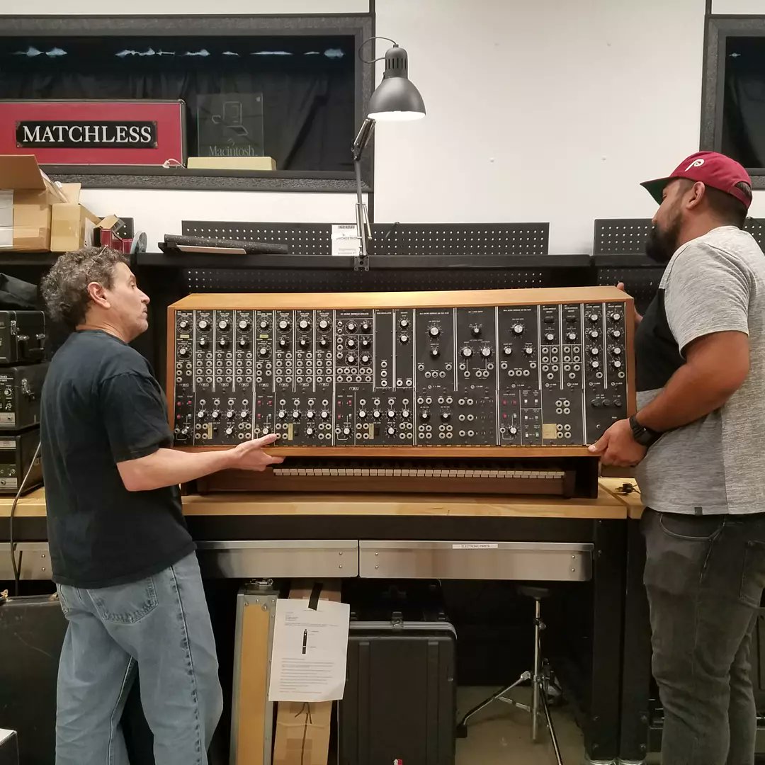 Peter Crimmins on Twitter "Reclaiming an original Moog console, Frank