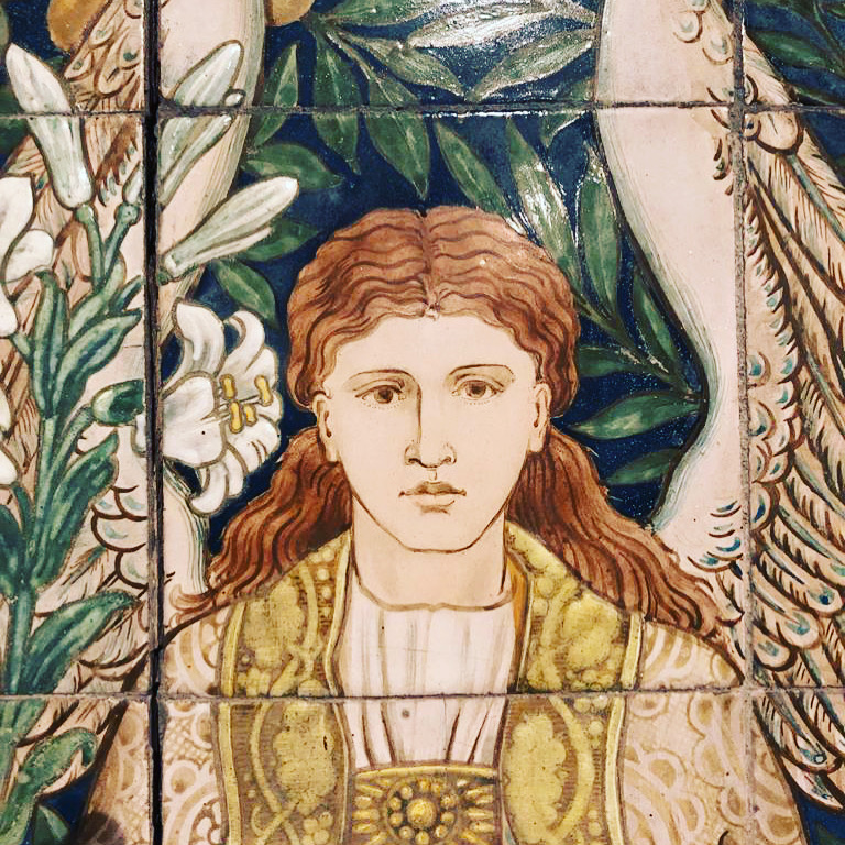 This wonderful, rare William Morris tiled reredos featuring four archangels surrounded by vines and grapes is found at St Mary's church, Clapham in Sussex. #findonvalleychurches #williammorris #morrisandco
