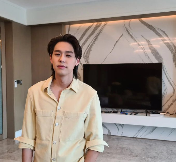 hourly_billkin's tweet photo. #บิวกิ้น #bbillkin https://t.co/I0AHltTCvN