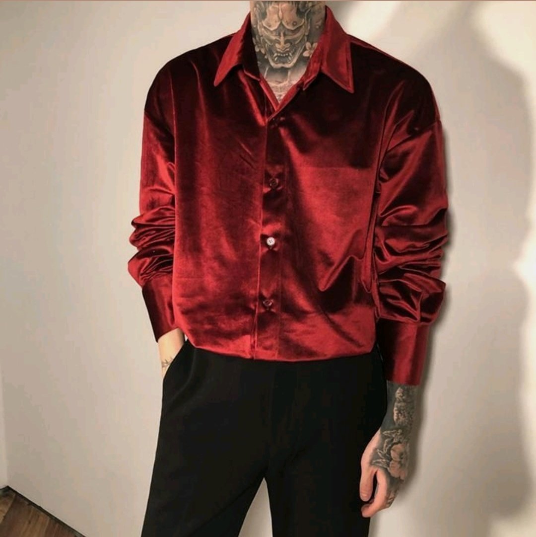 sunfflouwerry's tweet photo. LOUIS TOMLINSON HEAR ME OUT https://t.co/tO19vrB5oa