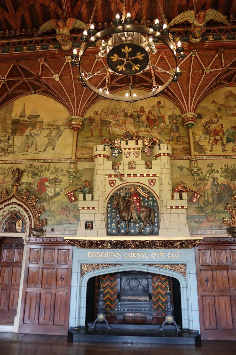 TGaming29598128's tweet photo. Look at the great #architecture at #Cardiff castle
#Wales #differentcountry #colours #stainedglass #pictures #patterns #stories @VisitCardiff https://t.co/IkknHsGGv7