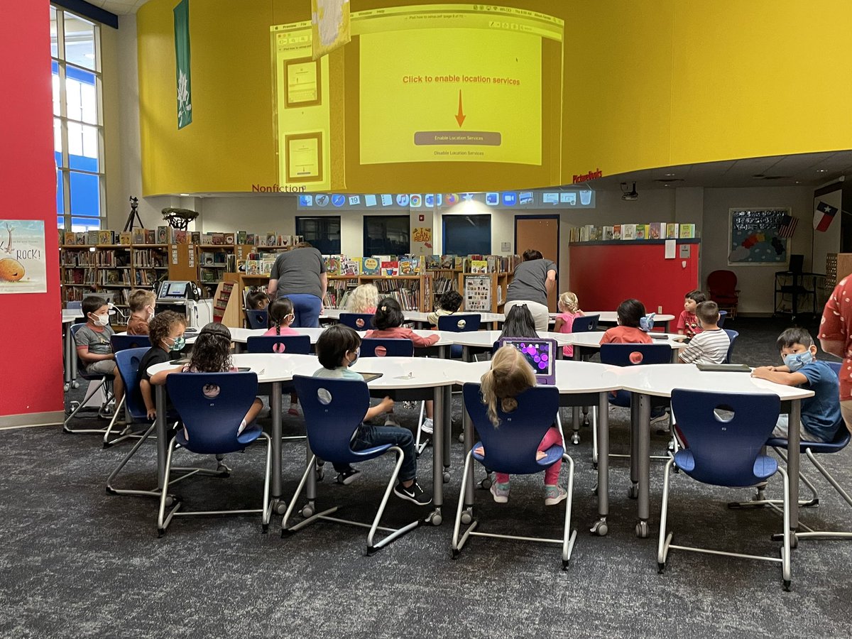 Noble_HCISD's tweet photo. Falcons are having a great morning at PES! @pflugerfalcons @drwrighthays https://t.co/OzPXPZmzkW