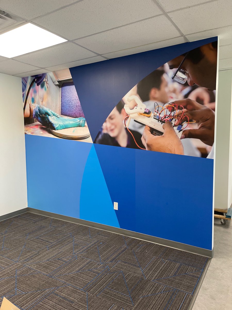 We just finished a fun outdoor sign and interior wall graphics project for our friends at @Limbitless3D. They are such a great mission to support and we are thrilled to work with them on this project. #WeLoveLimbitless #Limbitless #WallWraps #GreatOffices