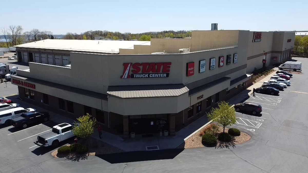 ProcedeSoftware's tweet photo. Congrats to our customer @IStateSiouxCity for their new @SelecTrucks location in Minneapolis! #SelecTrucks of the Twin Cities is the 37th location to join the dealer network.

https://t.co/PCpnNixohQ

#Trucking #Daimler #Freightliner #CustomerSuccess #ProcedeSoftware #ExcedeDMS https://t.co/JlZIgfjVmC