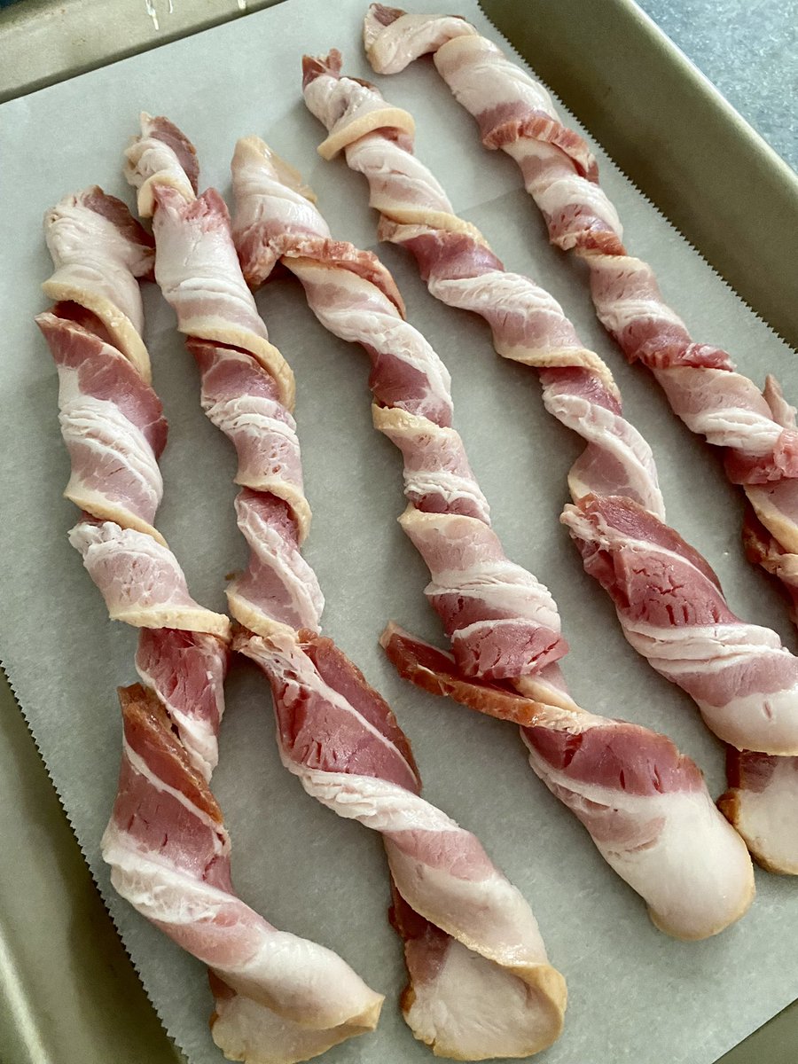 ChefKevinBelton's tweet photo. But have yโall had twisted bacon? #bacon #baconismeatcandy #twistedbacon #deliciousness #madewithlove #thickcutbacon #beon4 @WWLTV https://t.co/i0V302uhtJ