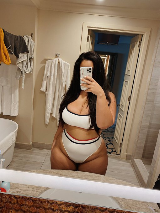 50% off for the next 50 subs https://t.co/1AJBruNVWT https://t.co/FBTAvDzzmk