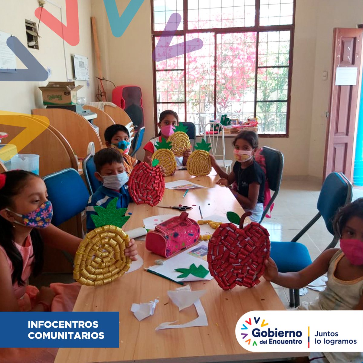 InfocentroShel1's tweet photo. #INFORMATIVO | En #Infocentros impulsamos la creatividad de los más pequeños para motivar su correcto aprendizaje sobre el uso de la tecnología.
 #EncontrémonosPorLaConectividad #JuntosLoLogramos #Facilitador
@CNT_EC @Telecom_Ec @AsambleaEcuador @LassoGuillermo https://t.co/lnhDgeOppj