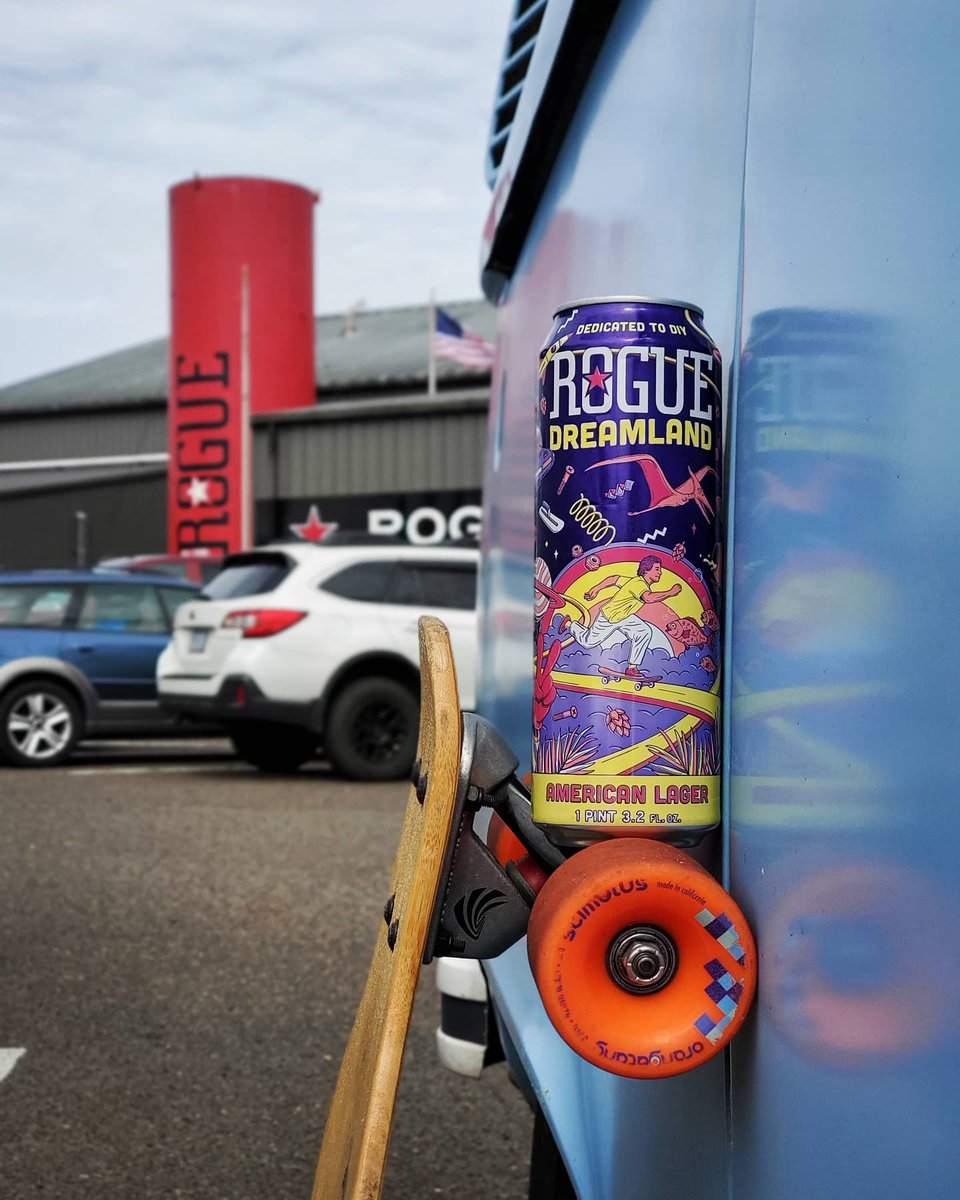 Schmit_the_bear's tweet photo. Throw back Thursday 
#Roguebeer 
#vanlife #skateboard https://t.co/fEQmjC286Q