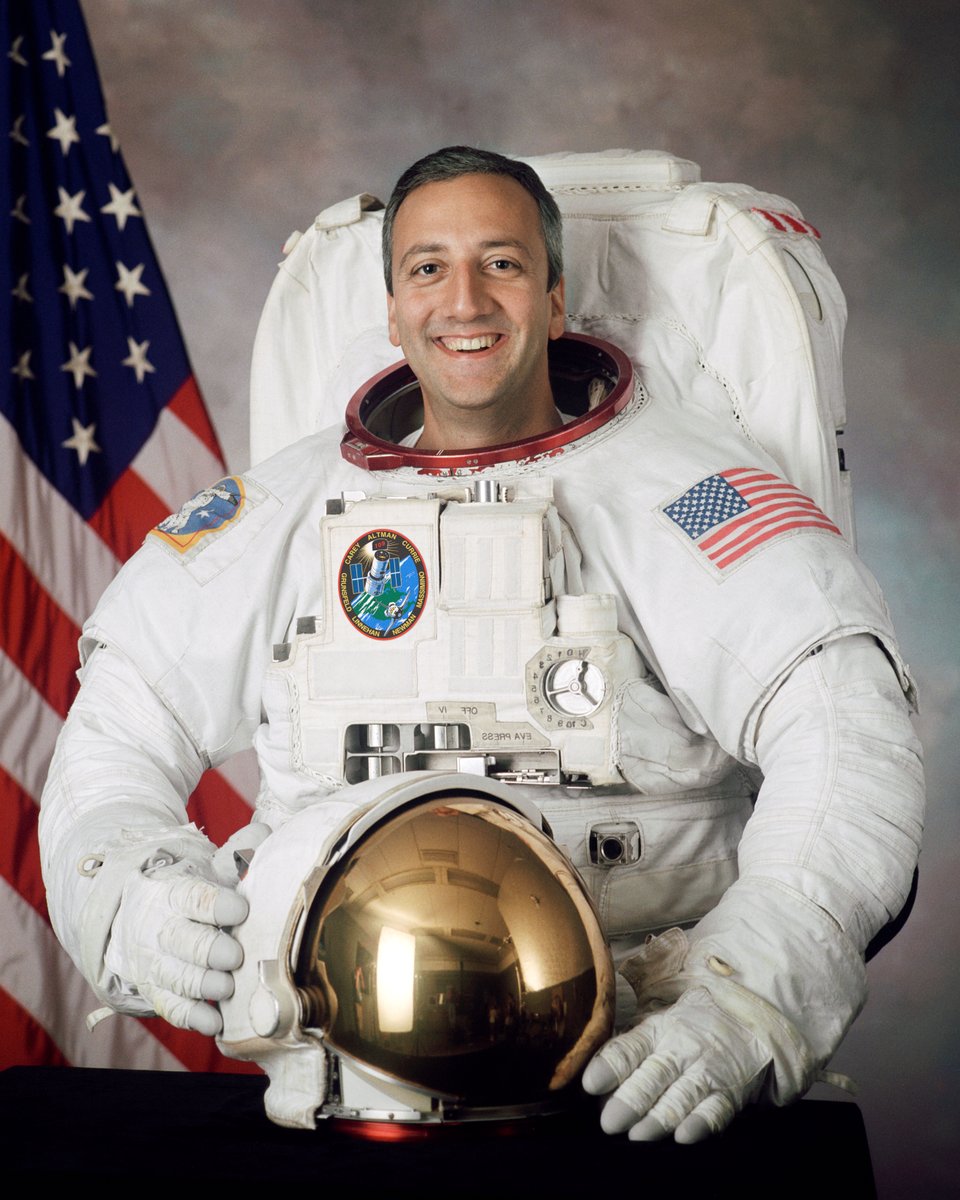 Mike Massimino tweet media