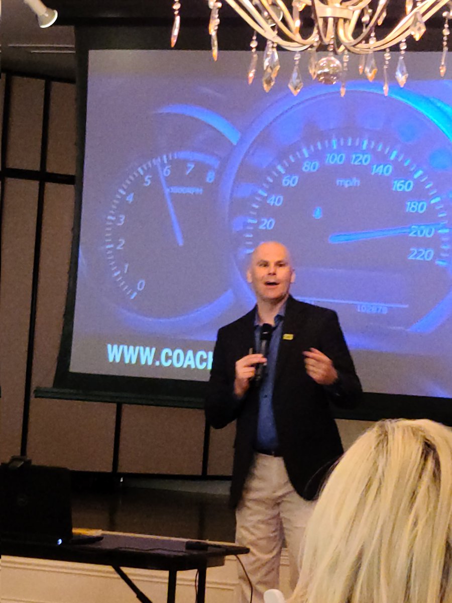 vdurden's tweet image. I'm A.L.I.V.E. @coachlanceloya