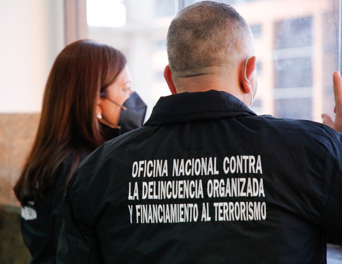 MijpVzla's tweet photo. 👉 Servicio médico integral, consultas especializadas, odontológicas y exámenes de laboratorio, serán algunos de los beneficios con los que el personal de la @oncdoftvzla podrá contar. ¡Familia trabajadora y luchadora que merecen la mejor atención!

#MPPRIJP https://t.co/3q5oP08DsC