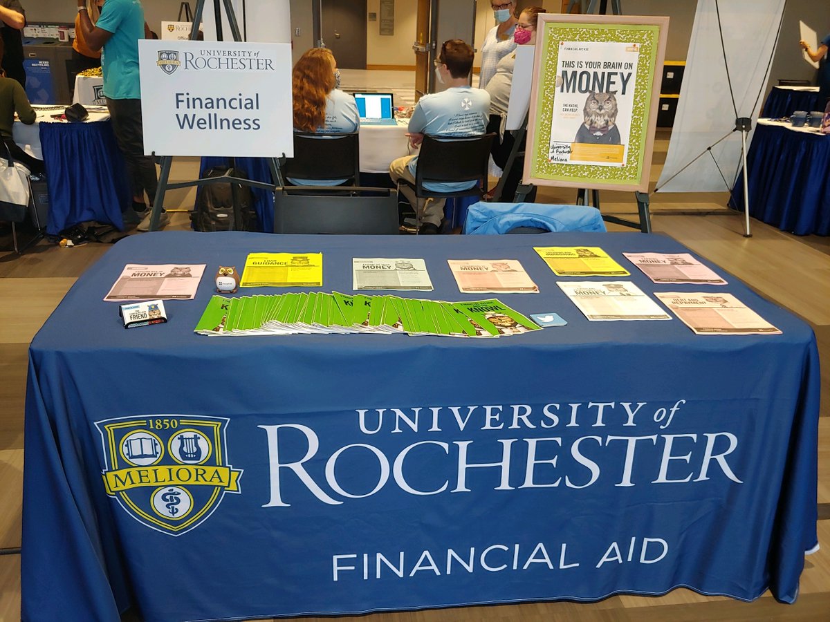 URFinAid's tweet photo. Come visit our Financial Wellness table at the Welcome Expo in Feldman Ballroom! Learn more about Financial Avenue and all the resources we have to help you learn about and manage your finances. https://t.co/ZXFNNrLUCY
