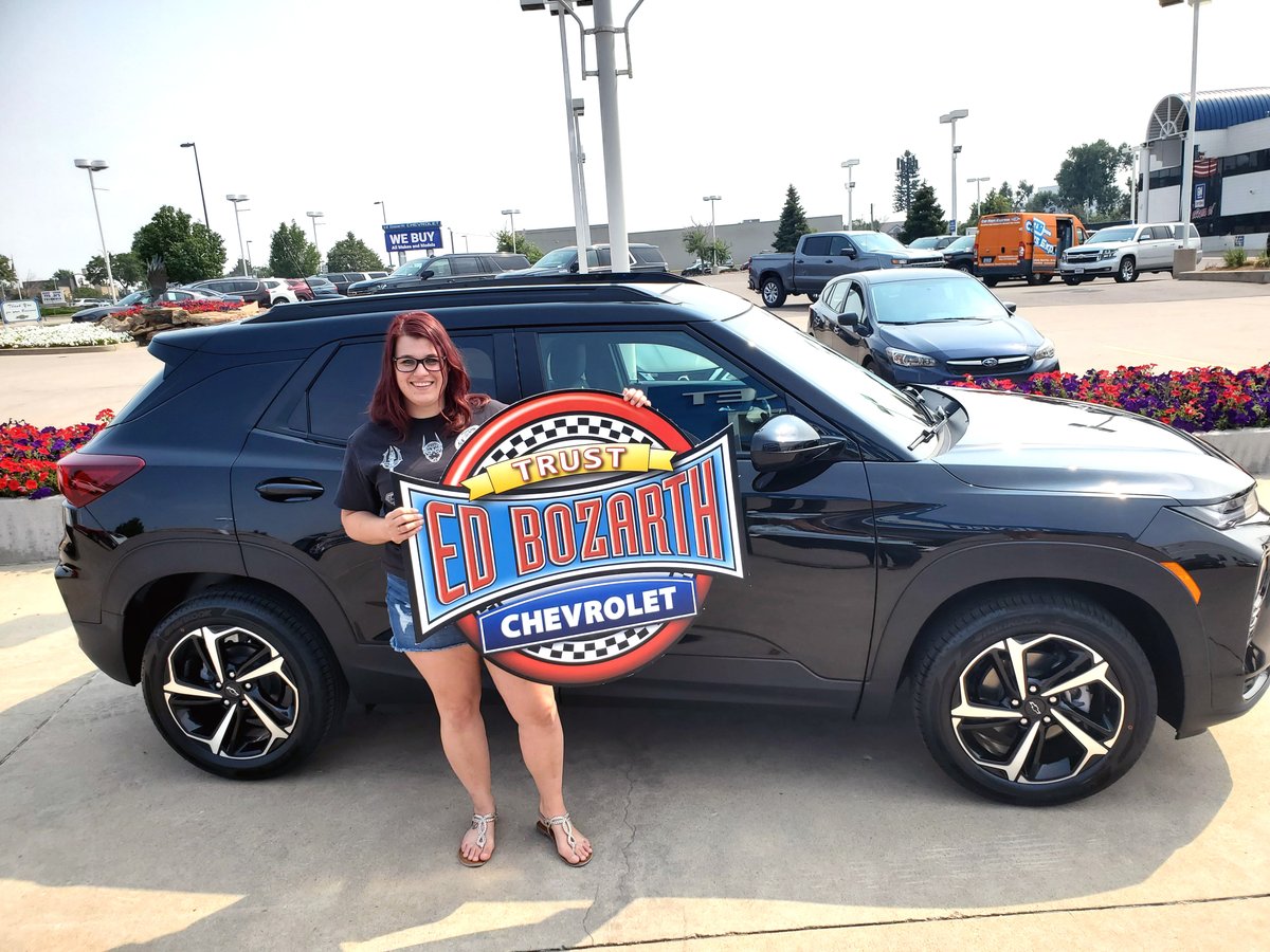 celebratechevy's tweet photo. Another happy customer enjoying their new Chevy Trailblazer from Ed Bozarth Chevrolet! Stop in today and experience why Ed Bozarth is "The Most Trusted Name in Automobiles."

#EdBozarthChevrolet #EdBozarthAurora #EdBozarth #Chevy #ChevyDealer #HappyCustomer #ChevyTrailblazer https://t.co/wXt1Fx6tXc