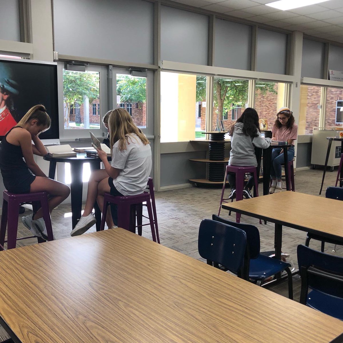 griffinBISD's tweet photo. We’re having a great start to the school year! @BoerneMSNorth @BoerneISD #broadcastingteam #betterthanever https://t.co/ZBR2KTQC8c