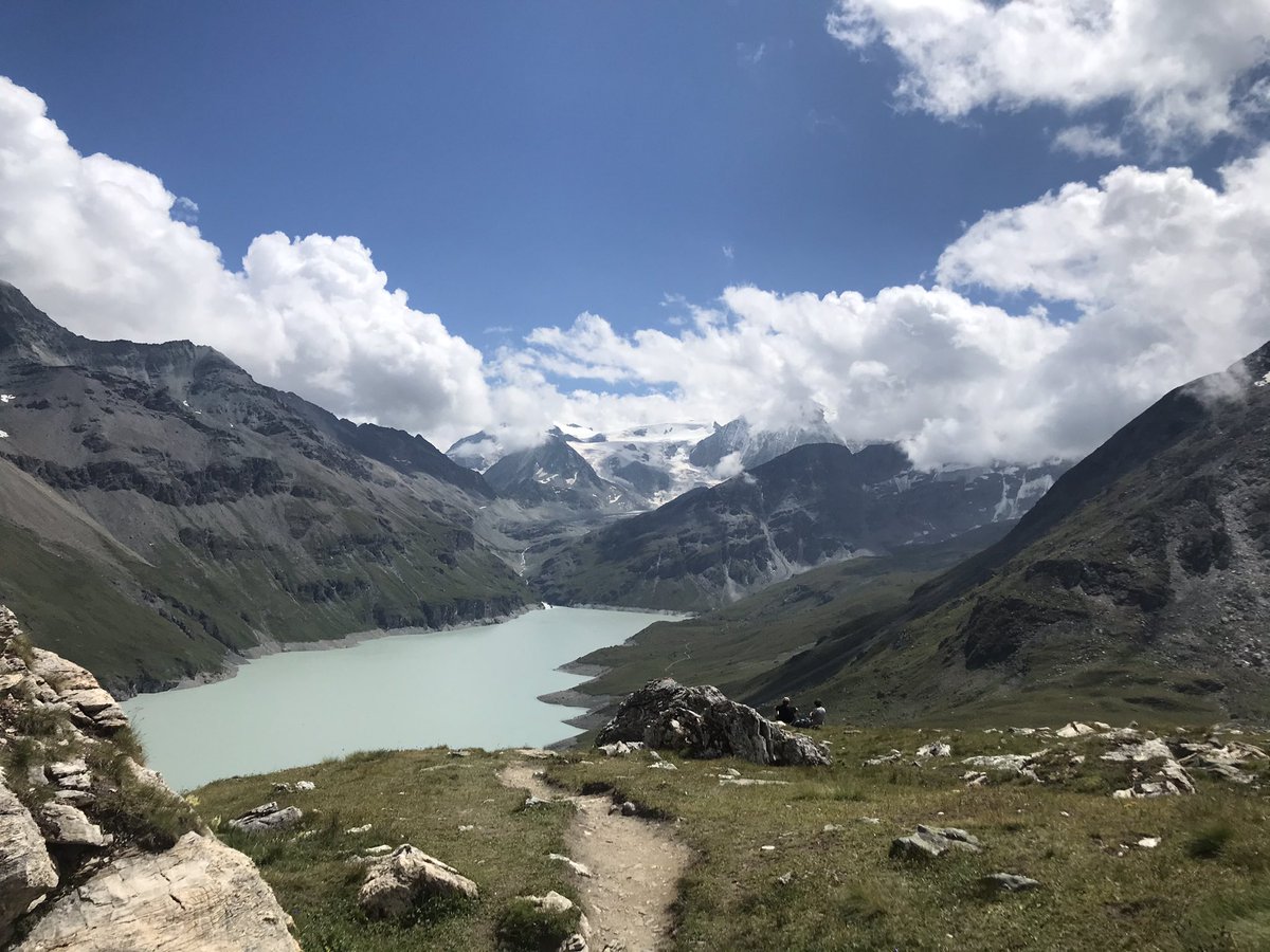 A real cracker today <a href="/valdherens/">Val dherens Tourisme</a> , up to 2,800m on the Col des Roux - stunning views across the Dixence lake to the Cheilon glacier