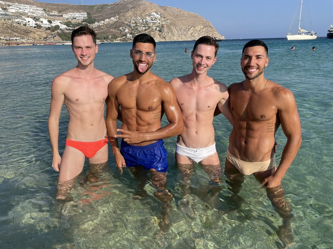 Having fun with our twins 😈😈😈😈 @czechtwins  😇😇😇😇  #double #double #trouble https://t.co/yiiOMfT0lL<a class="tags" href="/tag/czechtwins">@czechtwins</a><a href="/tag/double"class="tags">#double</a><a href="/tag/trouble"class="tags"><span>#trouble</span></a>