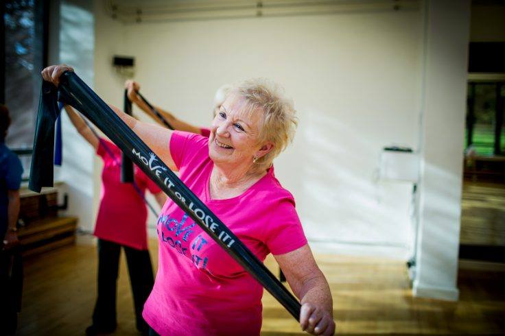 moveitorloseit1's tweet photo. Strong muscles are vital to help #olderpeople with everyday activities & to maintain independence. To purchase a #resitanceband and download our free guide to getting started, go to
https://t.co/2SMEaazS5E
#Moveitorloseit #Moveitorloseitclass #Strengthening #Exerciseclass https://t.co/LKKqTaZAz8