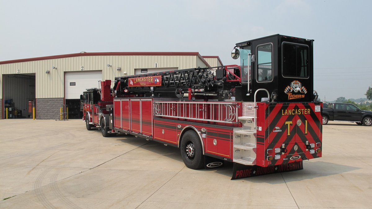 SiddonsMartin's tweet image. Lancaster (TX) Fire Department's new Pierce Ascendant 107' Tractor Drawn Aerial has completed its time at the Pierce plant!  This new tiller will soon be delivered to Lancaster firefighters for training and preparation for service. #txfire #piercemfg #piercefiretrucks