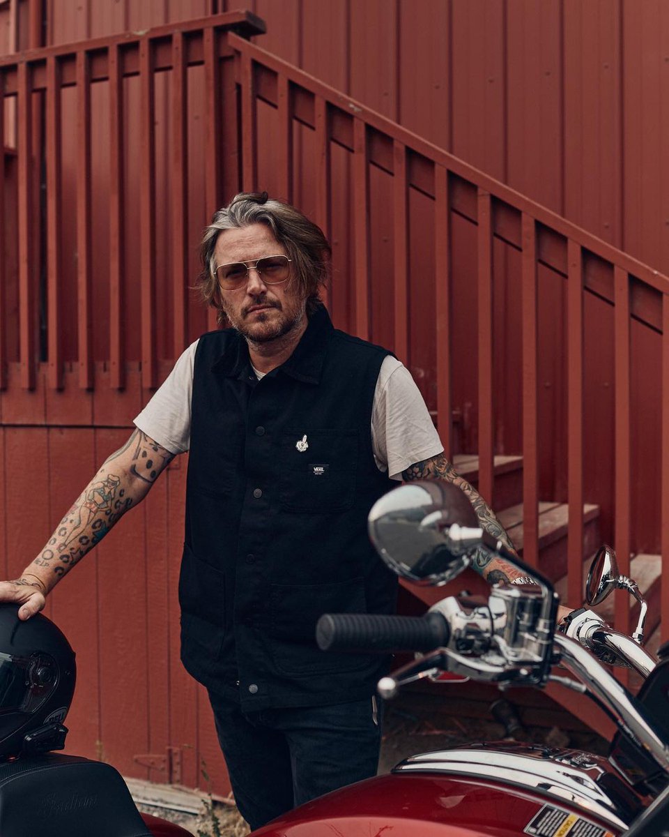 indianmotocycle's tweet photo. Style that never bows. @butchwalker #IndianChallenger

Photo by IG: johnryanhebert
#indianmotorcycle https://t.co/Vq6iF0r97o