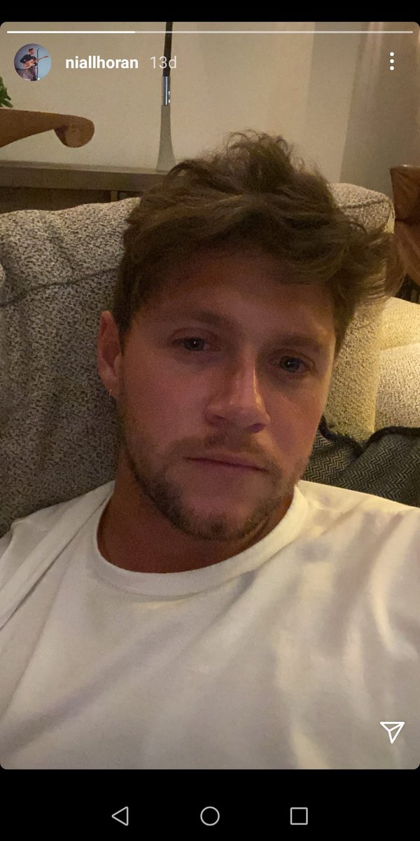 Kurban olduğum gözlüklerini çıkarmıışş.. Gel öpim bir tane