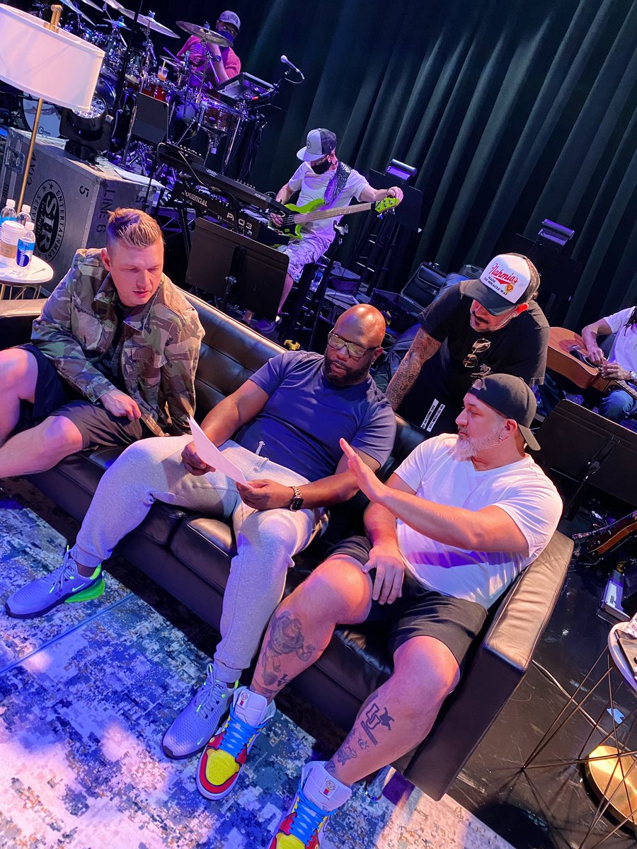 aj_mclean's tweet photo. #TheAfterParty starts TONIGHT! Having a blast with the fellas and the party hasn't even started! LET’S GOOOO! https://t.co/16SZIjyFc0