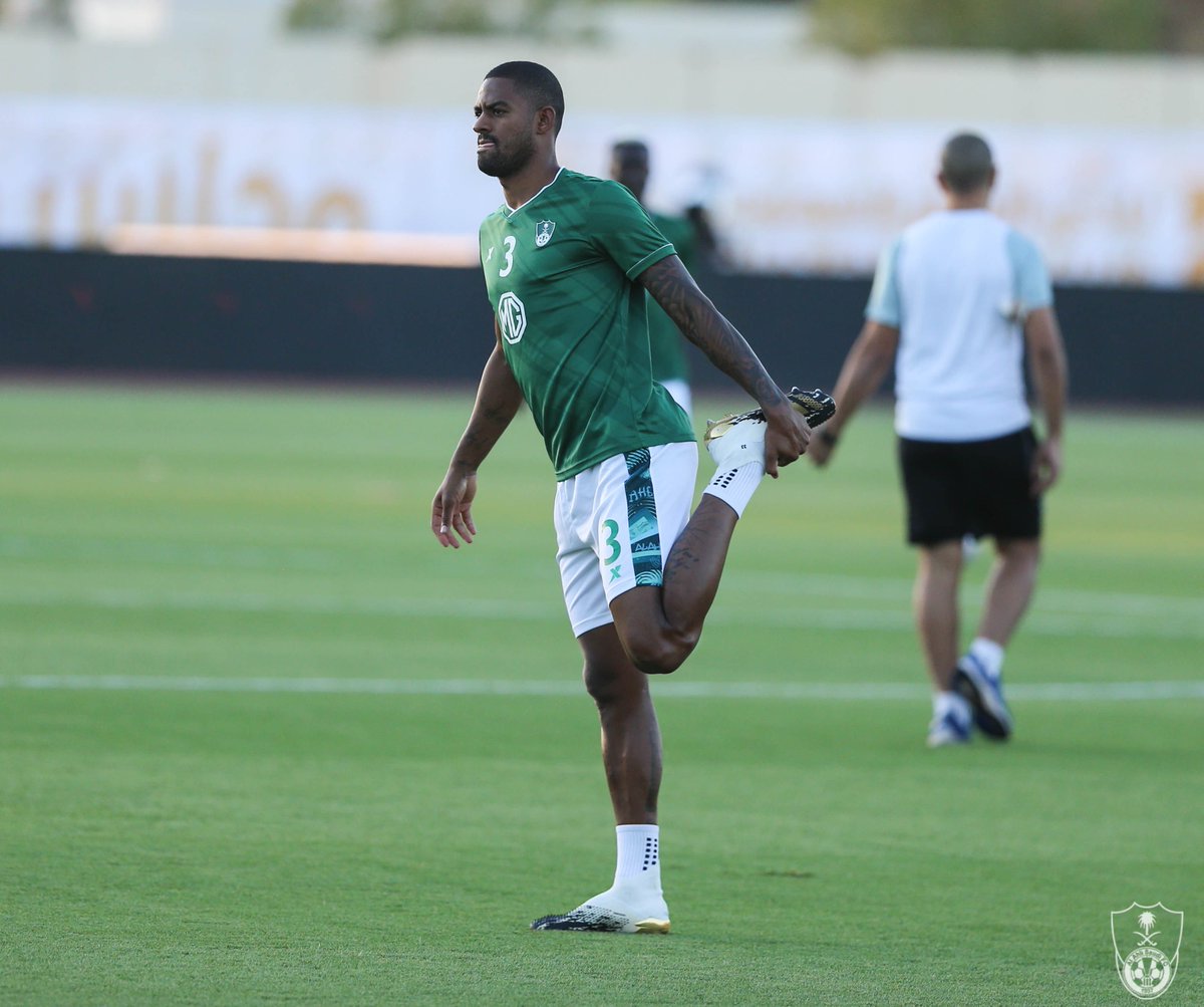 النادي الأهلي السعودي tweet media