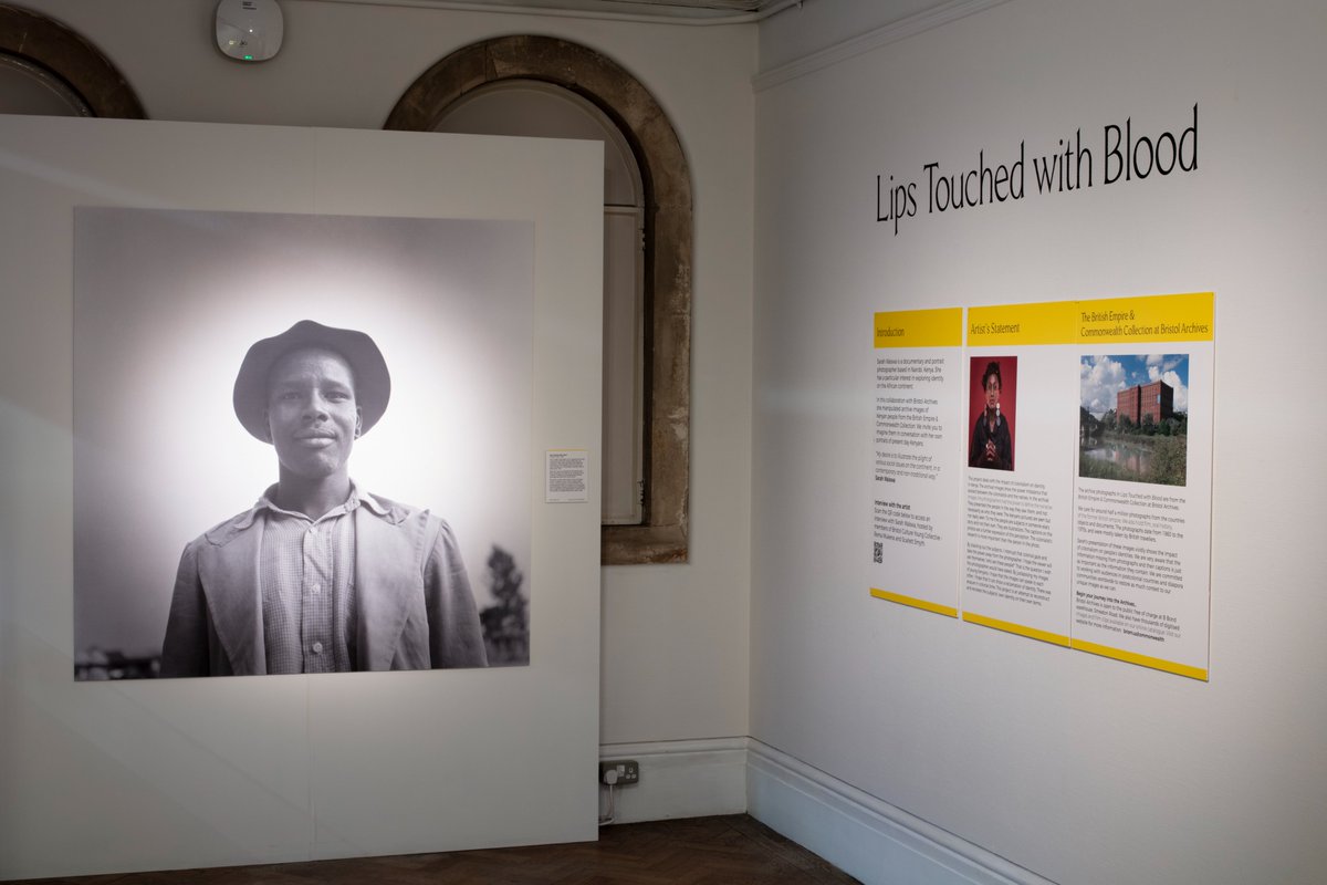 MarvinJRees's tweet photo. 📸 Happy #WorldPhotographyDay

@BRSphotofest have several fantastic photo exhibitions in #Bristol

Including portraits from Sarah Waiswa, who’s work explores the theme of colonialism

Read more 👉 https://t.co/V5VdlZOxOj https://t.co/3hkD3MS6LV
