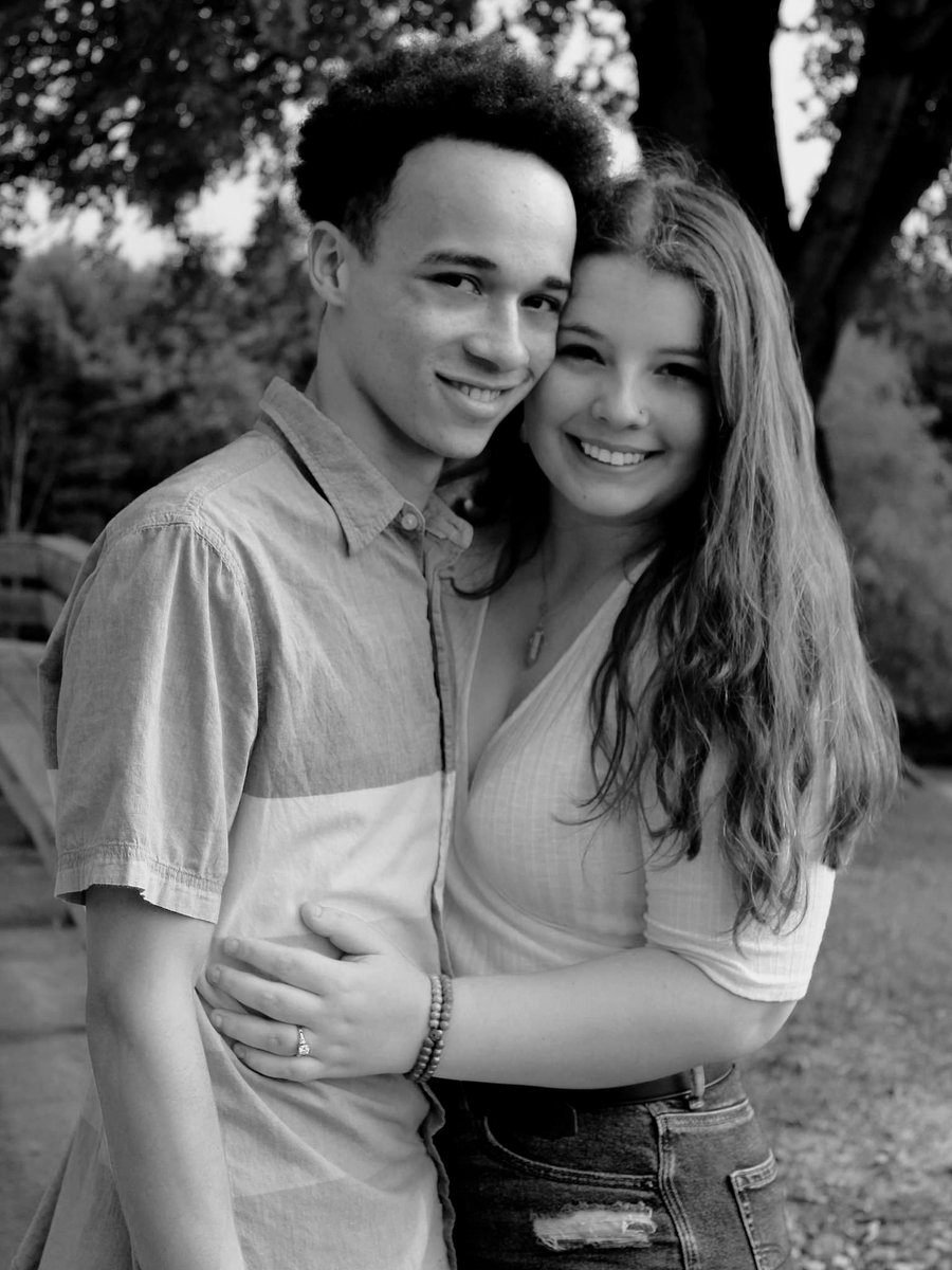 leexallen's tweet photo. 12/02/23 Can't come soon enough🤍💍 https://t.co/QPNUHjmt1s