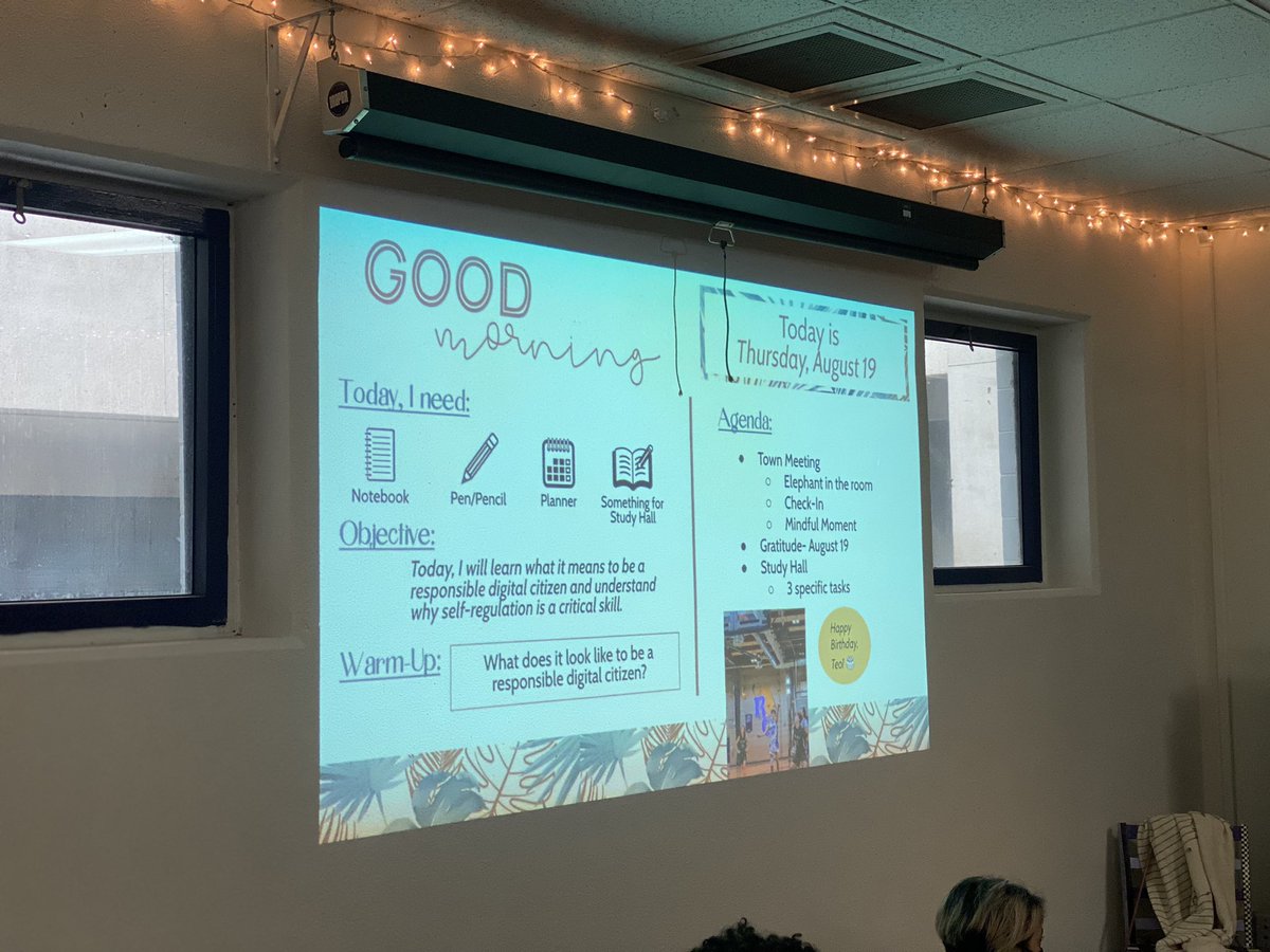 RanchoHSCougars's tweet photo. Great teaching and learning going on this morning! We are so fortunate to have an awesome staff and students here at RCHS! 💜💜 https://t.co/CVepEFdhCc