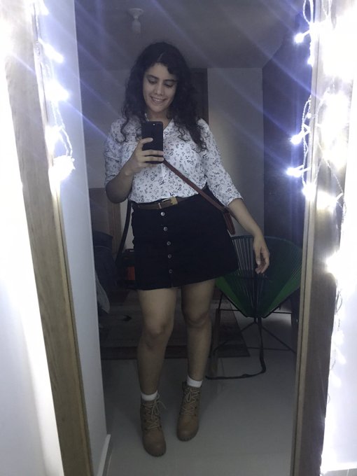 Would you take me in a date? https://t.co/biSZwM3I50<a href="/tag/mvsales"class="tags"><span>#mvsales</span></a>