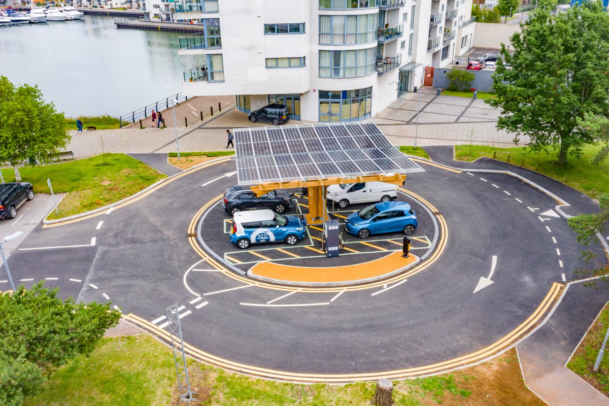Congratulations to North Somerset Council for the launch &amp; official opening of Portishead Marina, North Somerset’s FIRST Rapid Charging Hub for electric vehicles 👏

⚡🚗 We’re proud to have provided their EV supply pillar

#ev #electricvehicles <a href="/NorthSomersetC/">North Somerset Council</a>