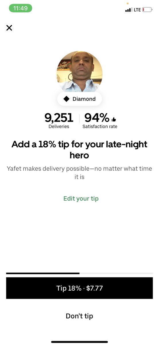 michellenaebaby's tweet photo. If y'all get a order from this man report him. I ordered my food last night and he told me that he gave my food to somebody else and when I check the security cameras for my building it's so that he didn't give the food to anybody he took my food and drove off. https://t.co/Ycsj6XlN8s