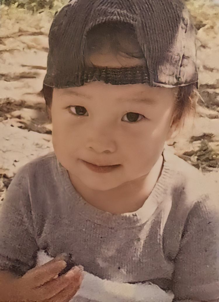 Happy birthday to TREASURE’s genius producer, Asahi! ❤️

We also want to add a special congratulations for achieving your childhood dream by becoming a superhero to so many Teumes around the world 🦸‍♂️

#GeniusProducerAsahiDay
#온세상이_오렌지빛_아사히생일
#アサヒを幸せにしたいねん