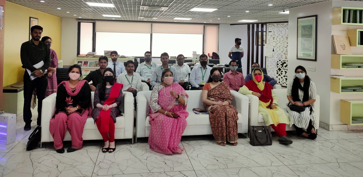iis_now's tweet image. During our visit to the @DPD_India, we were enlightened on various verticals of the division. The journals like Yojna and Kurukshetra published by DPD are the most sought-after for the competitive exams and others like Bal Bharti are immensely popular among children
#IISTraining