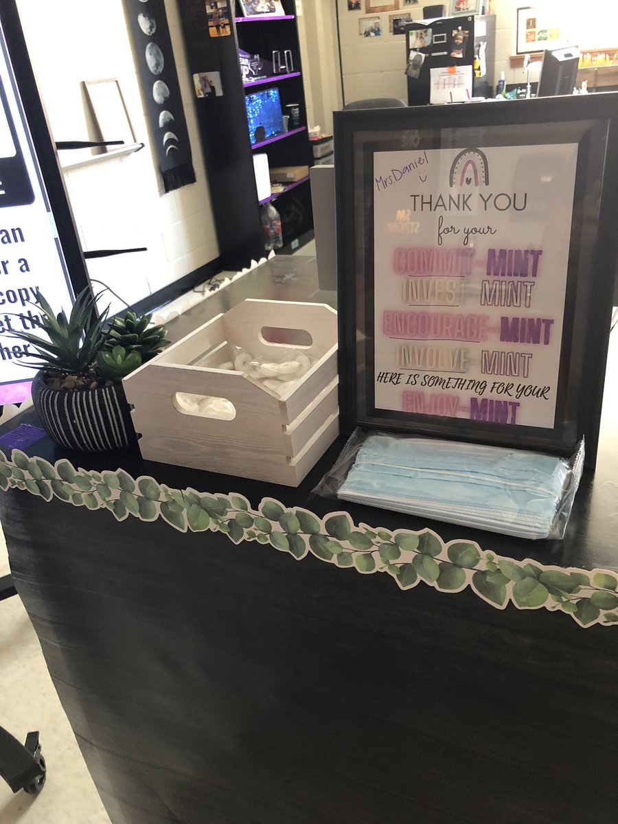 Loved getting to meet some of my students and their families last night at rattler round up! I can’t wait to get this new year started and see all of my students in class! #weareONE <a href="/GoodnightSMCISD/">Goodnight Middle School</a> Let’s make it a great year!