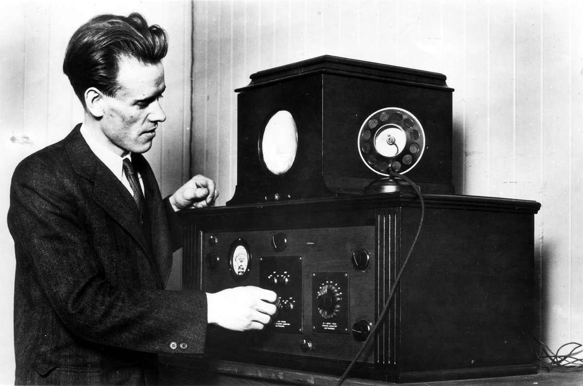 Birthday today of inventor & TV pioneer #PhiloFarnsworth, born in Beaver, Utah (1906-1971). He made crucial contributions to the early development of all-electronic #Television, eventually producing a complete system with receiver & camera. When he died, he held over 300 patents.